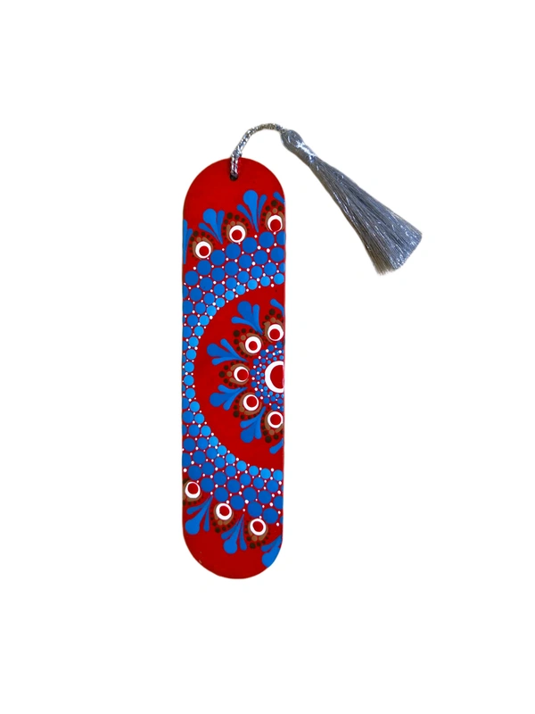 Bookmarks - Red: "The Scarlet Sentinels"*