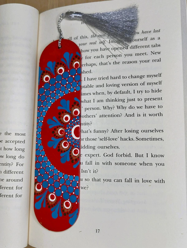 Bookmarks - Red: "The Scarlet Sentinels"*