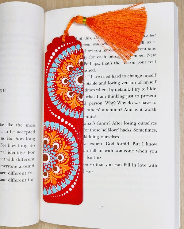 Bookmarks - Red: "The Scarlet Sentinels"*