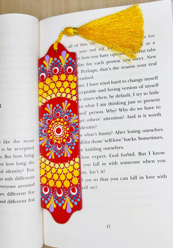 Bookmarks - Red: "The Scarlet Sentinels"*