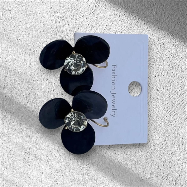 Cute Flower Earrings Black Colour for Girls & Women's