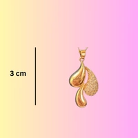 Cute Little Things Elegant Anti Tarnish Pendant Necklace - Crystal Studded Teardrop Design