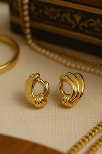 Korean Style Interlocking Hoops - 2.5 cm, Gold