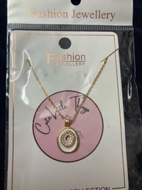 Pendant Necklace 1