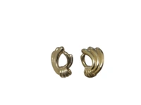 Korean Style Interlocking Hoops