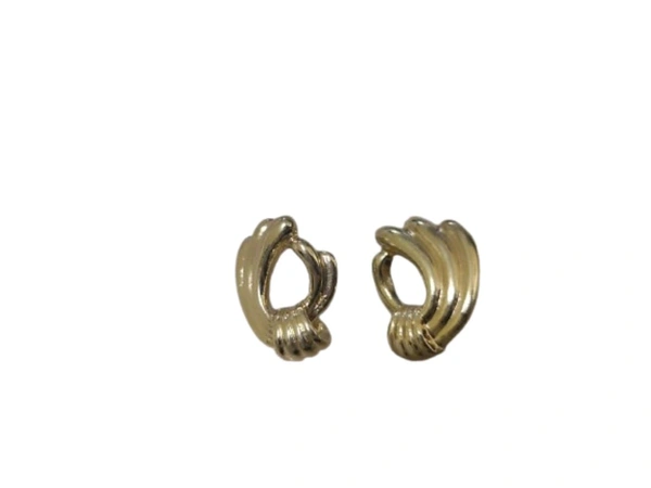 Korean Style Interlocking Hoops