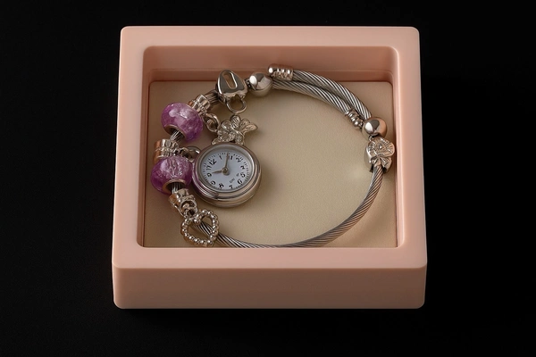 Bracelet Wrist Watch - 23 cm