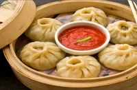 STEAMED VEG MOMOS-6 Pcs