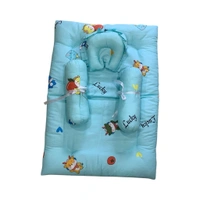 Bed pillow set