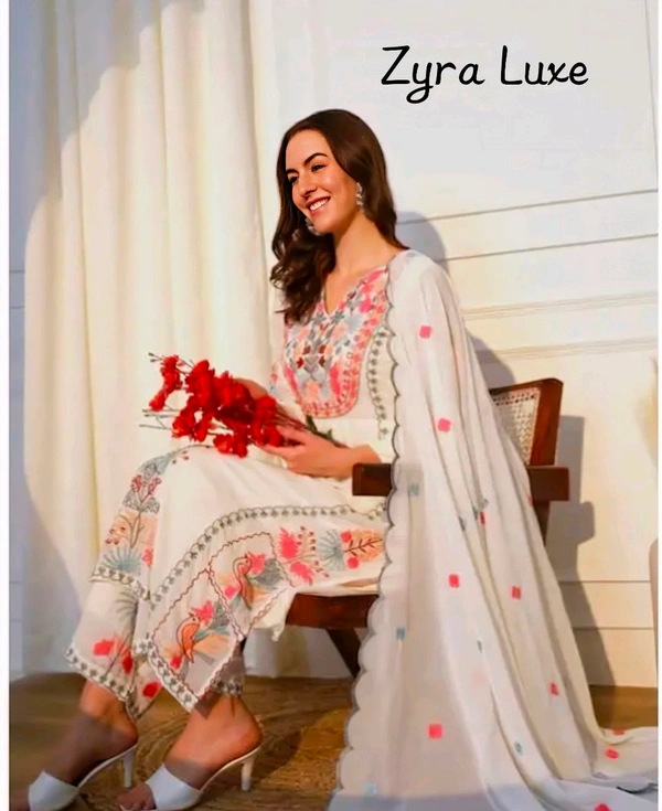 Premium Attractive Kurtis  - White, XXl