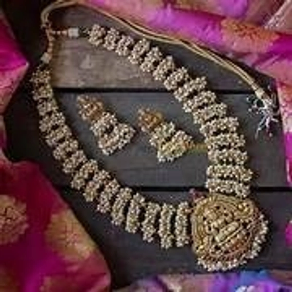 Neckless