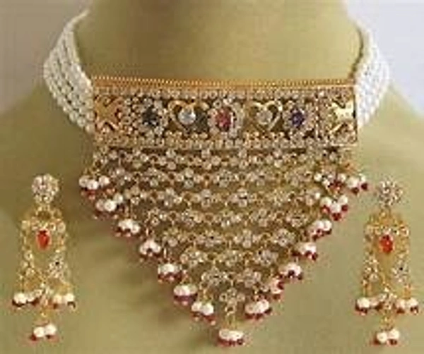 Neck Jewellery