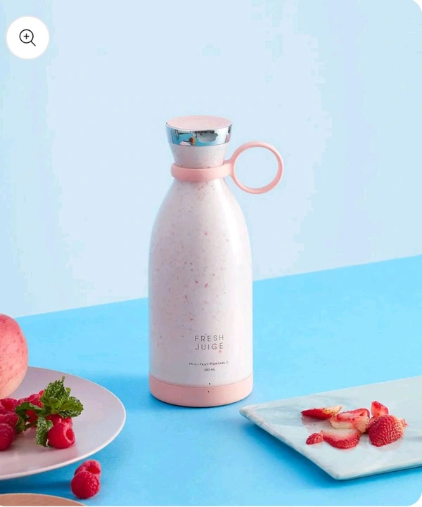 Mini Portable Juicer Blender Imagine the convenience of enjoying fresh juice wherever life takes you! 🥤✨

Mini juicers are your perfect morning companion—just toss in fruits, blend, and you're off! Their lightweight design makes them easy to carry, whether you're heading to work or the gym. 💼🏋️‍♀️ Plus, cleanup is simple with many models featuring removable,Dishwashable,Portable