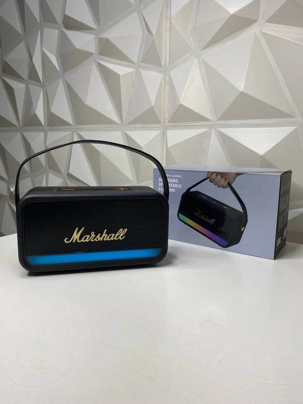 M15 RGB SPEAKER - Black