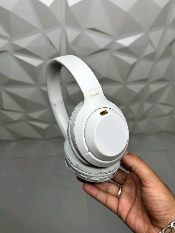 Xm6 Headphone - Black