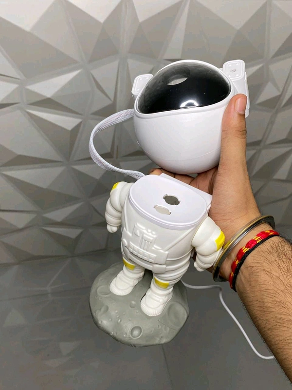 Astronaut Robot