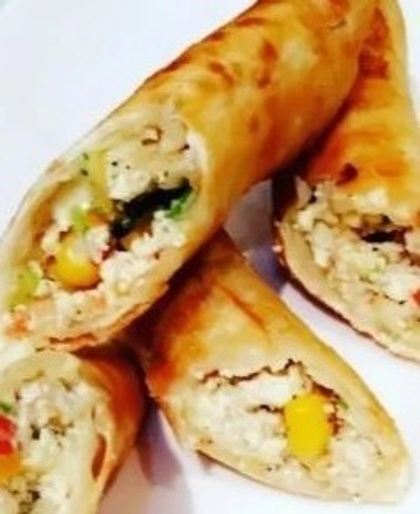 Paneer Corn Cheese Roll