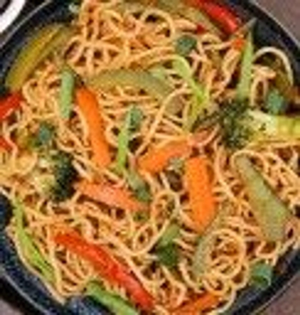 Veg Hakka Noodles 