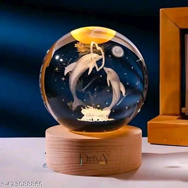 Trendy Showpieces & Collectibles