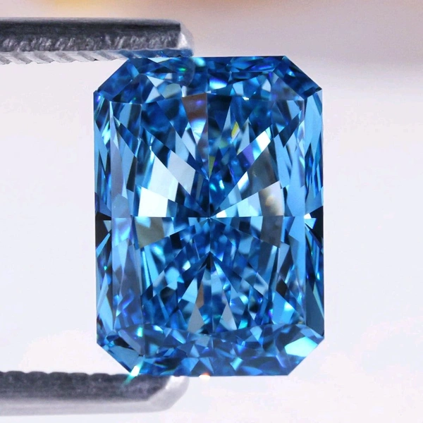 Blue Radiant Cut,  LGD,  3 Cts,  IGI Certified 