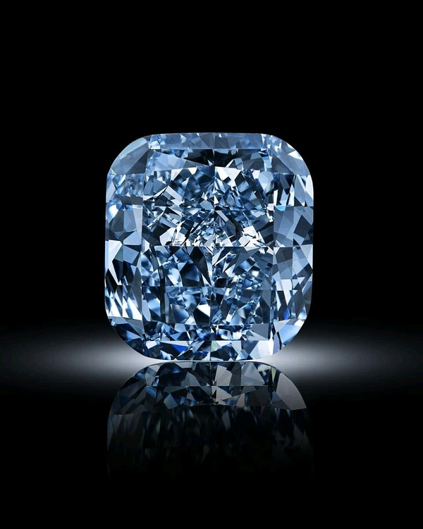 Blue Cushion Shape, 5 Cts, LGD Diamond, IGI Certified 