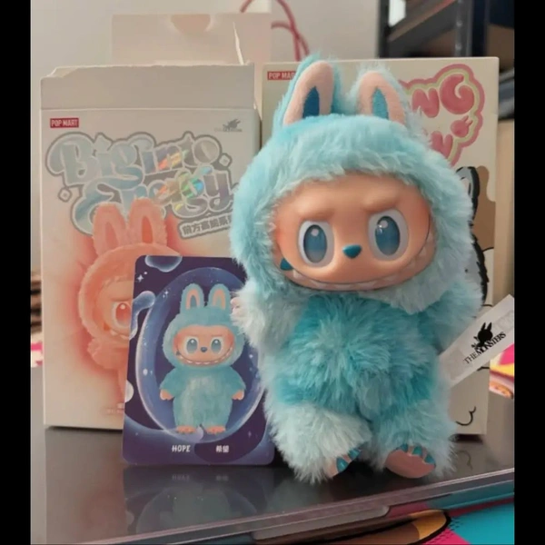 Labubu Doll - Big Into Energy