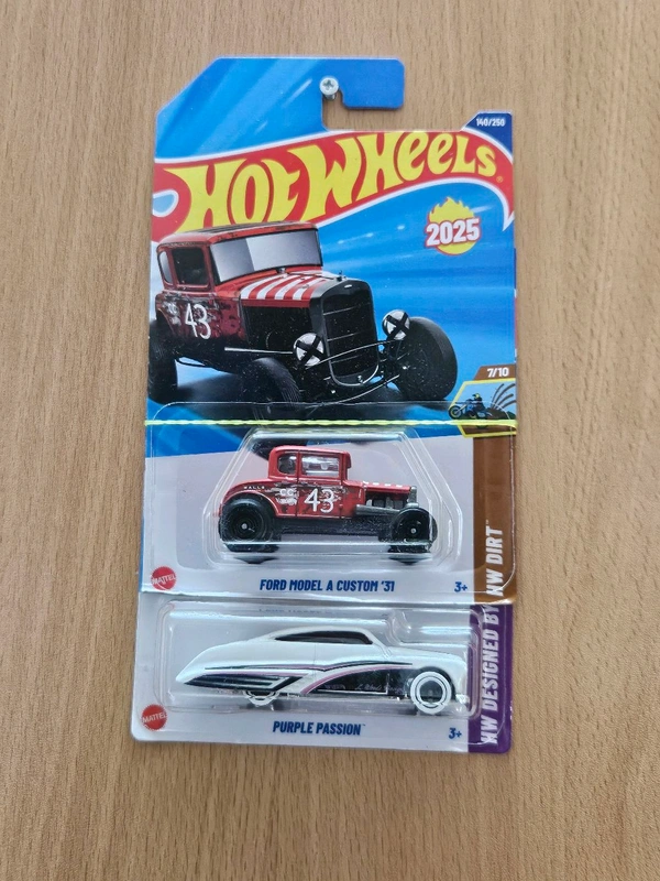 HotWheels Combo Ford Model A Custom '31 And Purple Passion