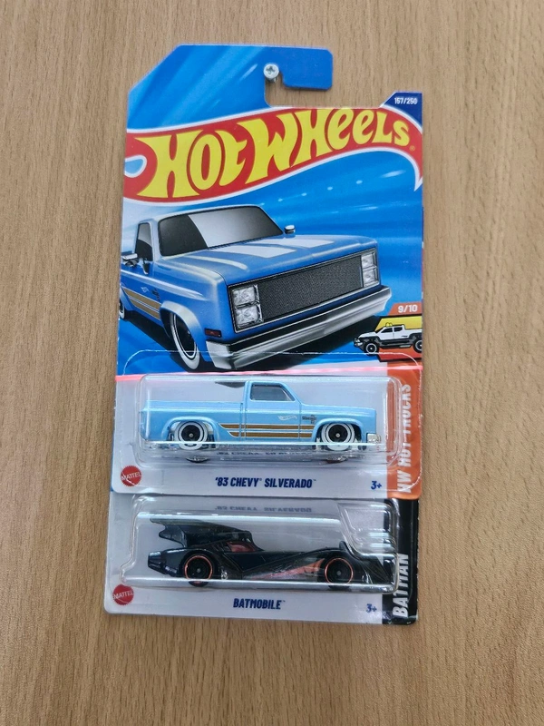 HotWheels Combo '83 Chevy Silverado And Bat Mobile