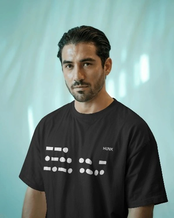 GLTCH_001 - XL, Black