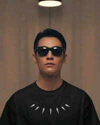 Vibranium Spirit Oversize - S, Black
