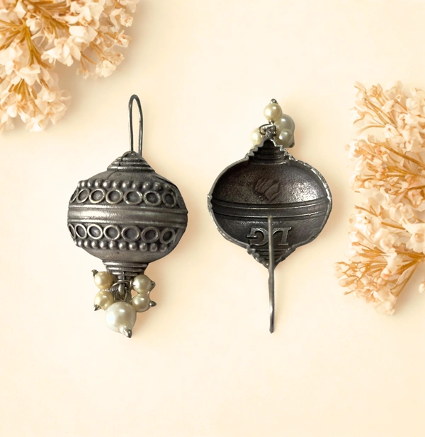 Radhika Jhumkas - 4 cms, Oxidised, 13 gms
