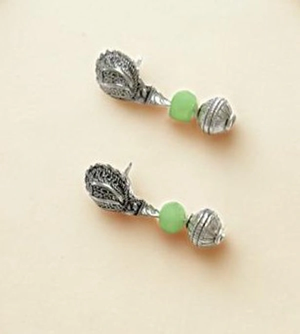 Radhika Metal and Crystal Beads Necklace Set - 58 cms, Light Green, 86 cms