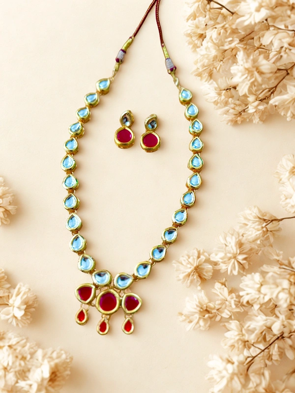 Radhika Single Layer Kundan Necklace Set - 44 cms, White & Red, 81 gms