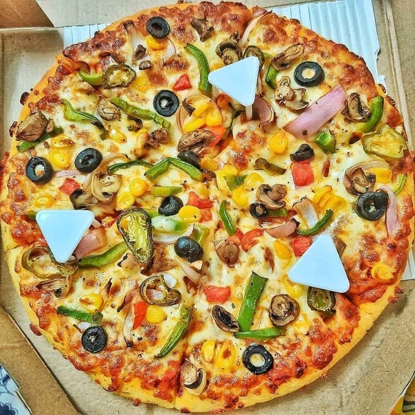 Cheese Pizza 