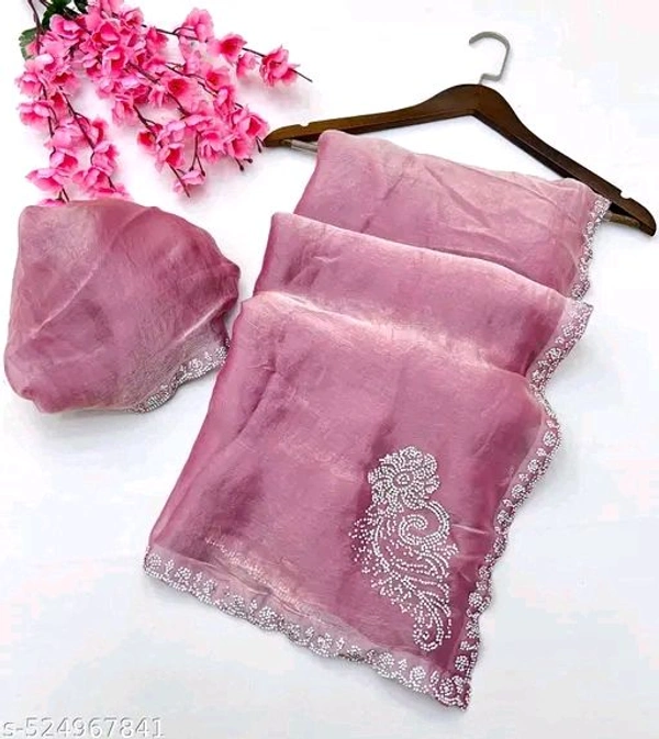  Ensemble Sarees


 - light pink, Free Size