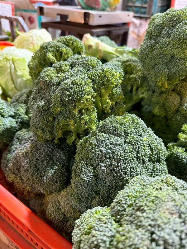 Brokoli (બ્રોકોલી) - 500 Gm