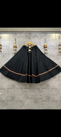 Kachi Border Skirt 
