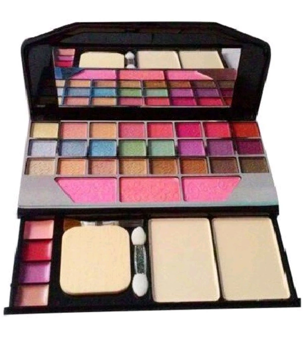 Tya Makeup Kit 