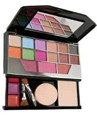 Tya Makeup Kit 