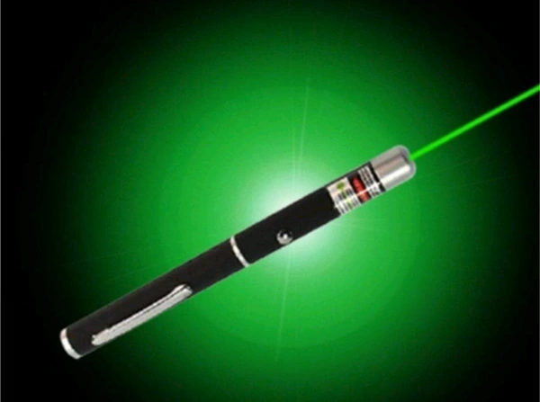 Ultra Powerful Green Pen Laser Light.
