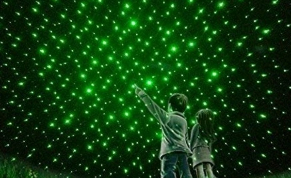Ultra Powerful Green Pen Laser Light.