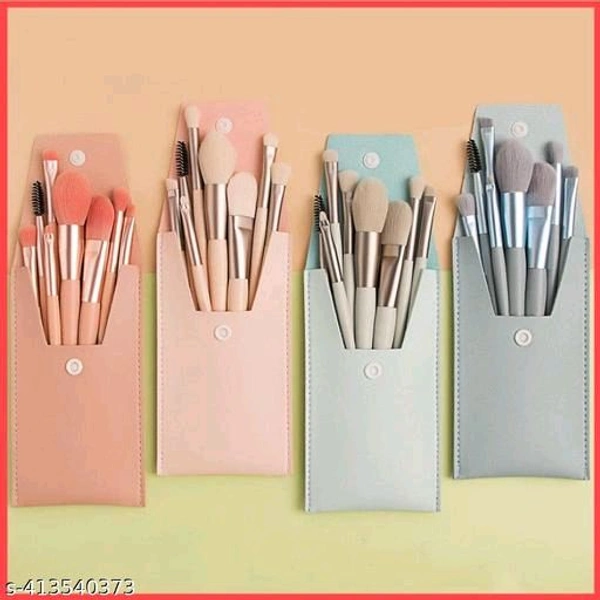8Pcs/Set Makeup Brushes Soft Bristles Foundation Blend Blush Lip Nose Shadow Eyeshadow Eyebrow Lash Brush.