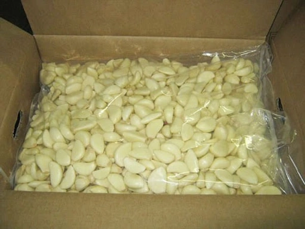 Peeled Garlic|الثوم المقشر - Box=10Kg, Box