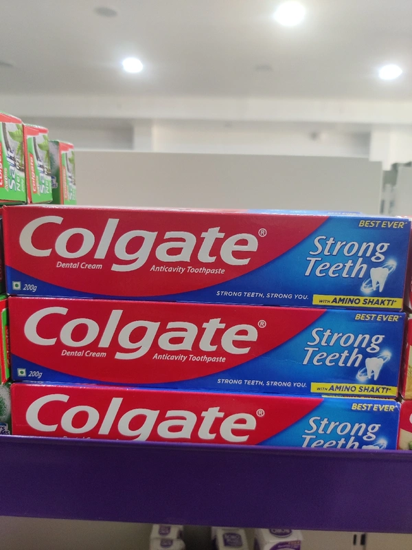 Colgate Strong Teeth 200g