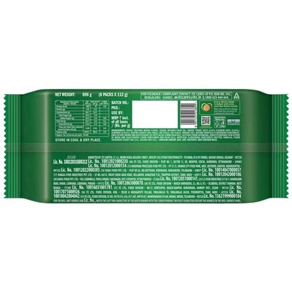 Sunfeast. Sunfeast Mom's Magic Cashew And Almond Family Pack 896 gm.