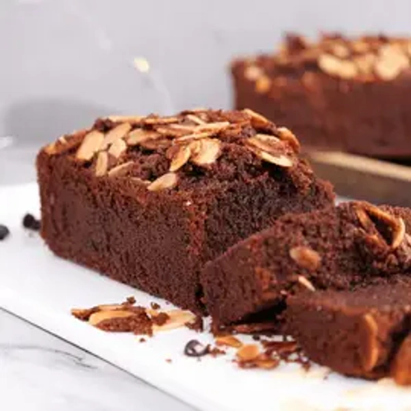Creme Castle Chocolate Almond Slice Cake - 200 gm - 200 gm