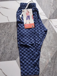 Day Care Printed Capri - ASST, M