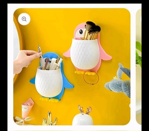 Penguin Adhesive Holder 