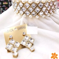 Jewely 