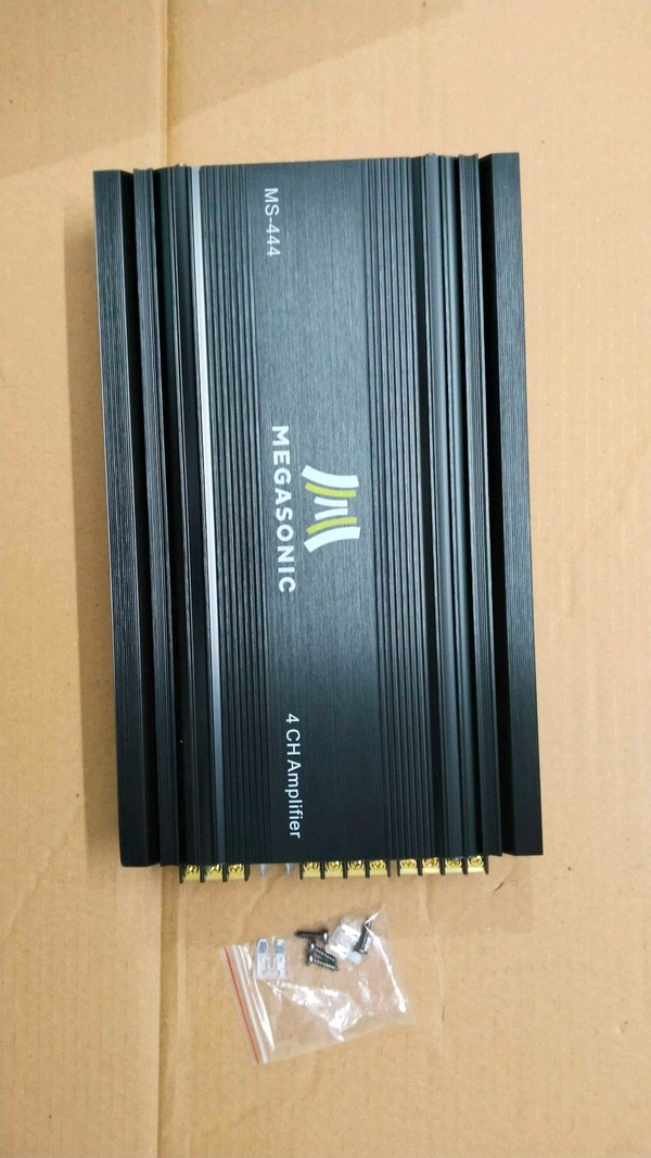 Megasonic Brand 4 Channel Amplifier With Wiring 
